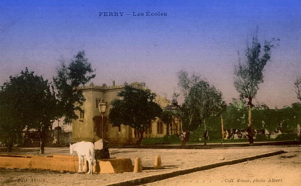 FERRY LES ECOLES.jpg